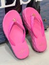 Guess - Teenslippers - Roze