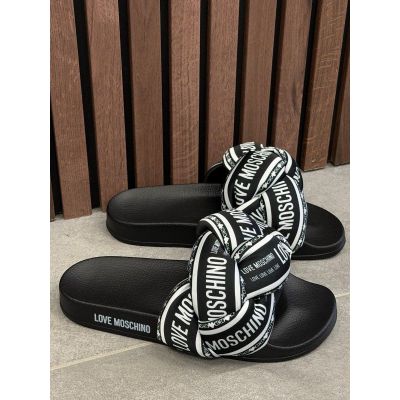 Moschino - Slippers - Zwart