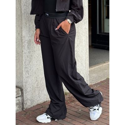 Unique The Label - Gigi Pants - Deep Black