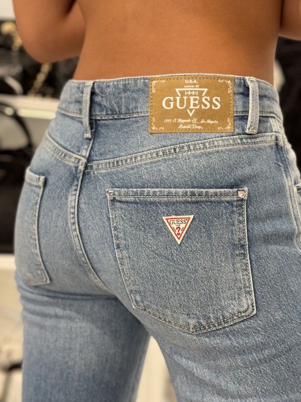 Guess - Mid Rise Sexy Straight - Blauw