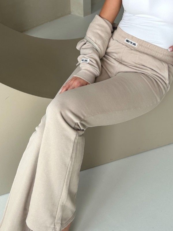 Unique The Label - Molly Pants Tracksuit Pants - Beige