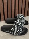 Moschino - Slippers - Zwart