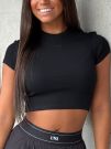Unique The Label - Gill Crop Tee - Zwart