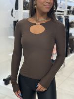 Guess - Ls Amira Logo Placket Top - Bruin