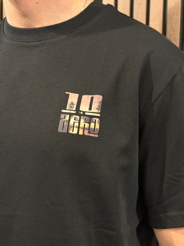 10 To Zero - T-shirt Sunset Adventures - Zwart