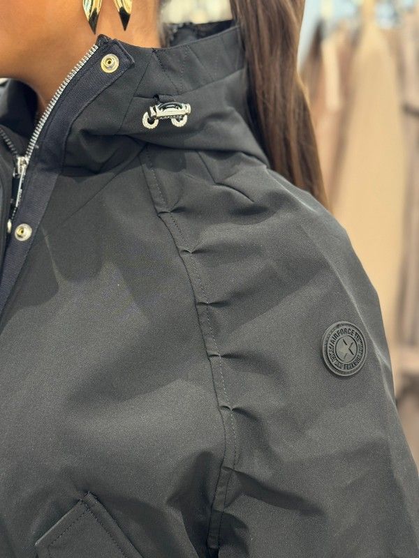 Airforce - Oversized Softshell Jacket - Zwart