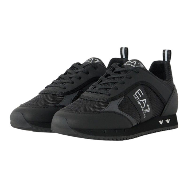 Armani EA7 - Sneakers - Zwart