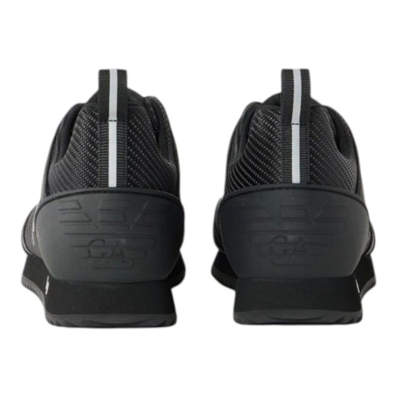 Armani EA7 - Sneakers - Zwart