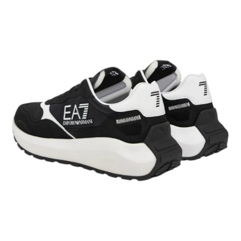 Armani EA7 - Sneakers - Zwart