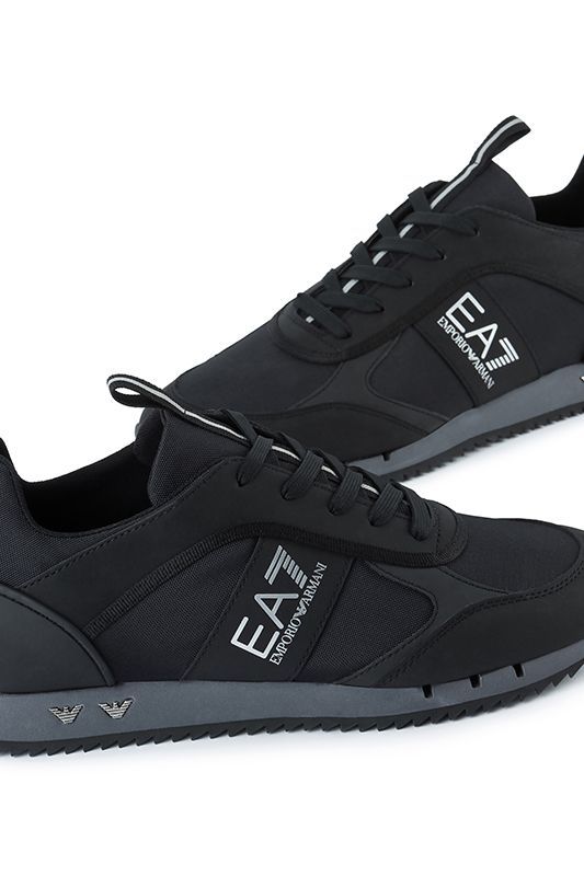 Armani EA7 - Sneakers - Zwart