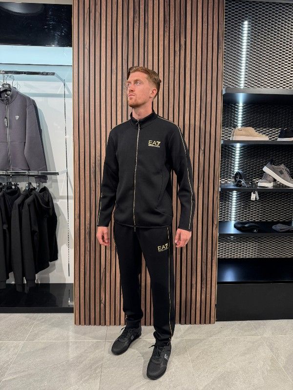 Armani EA7 - Sweatshirt - Zwart
