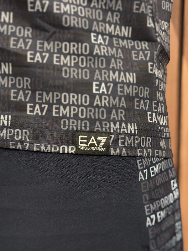 Armani EA7 - T-shirt - Blauw