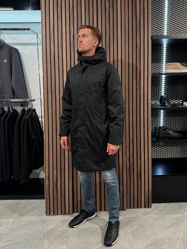 Armani EA7 - Winterjas - Zwart