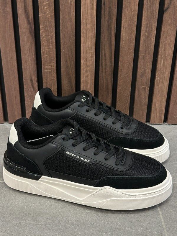 Armani Exchange - Sneakers - Zwart