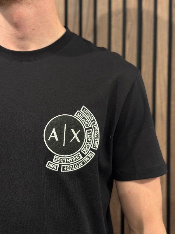 Armani Exchange - T-shirt - Zwart