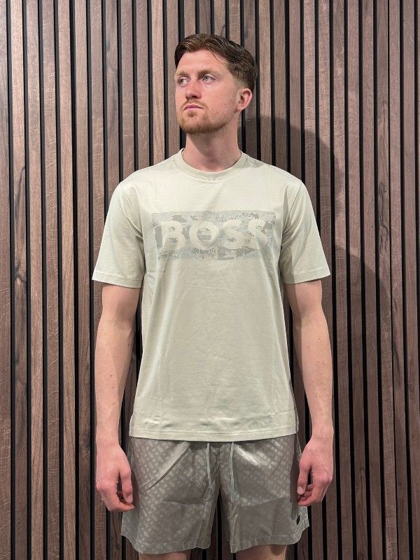 Boss - TS_Globe Logo - Beige