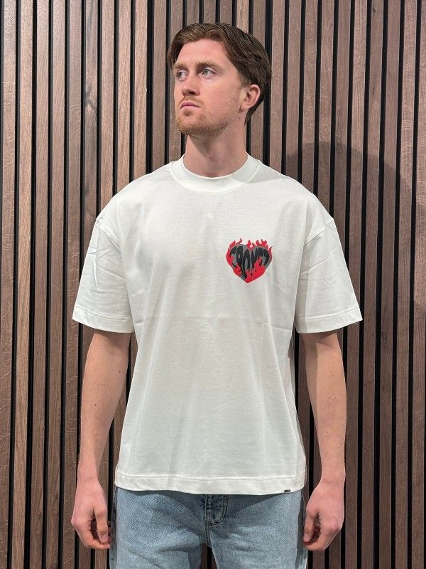 Croyez - Croyez Heart On Fire T-shirt - Wit