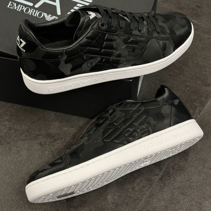 Armani EA7 - Sneakers - Zwart