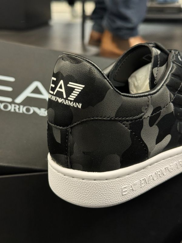 Armani EA7 - Sneakers - Zwart