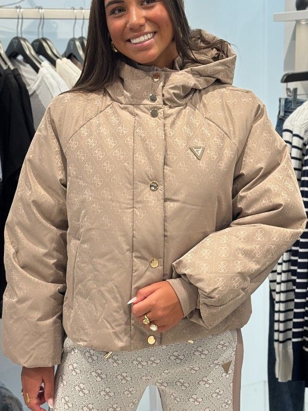 Guess Active - 4G Boxy Puffer Jacket - Beige