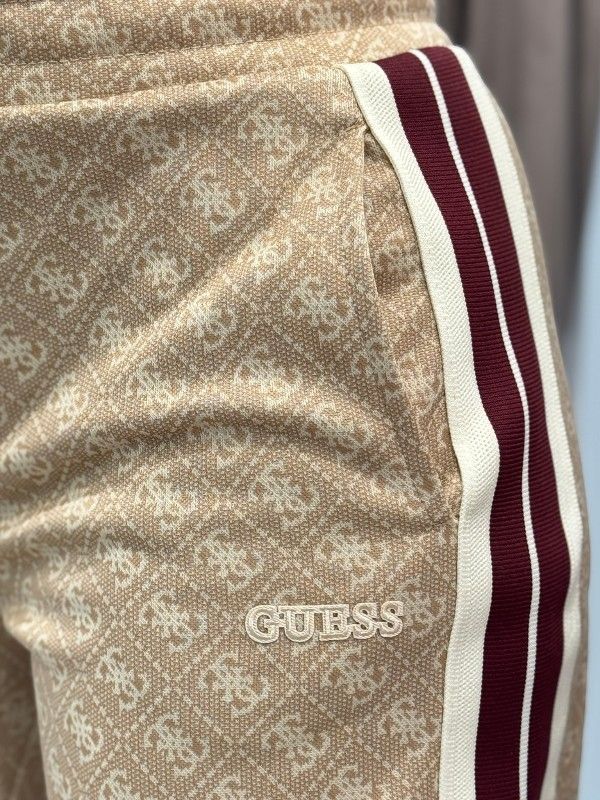 Guess Active - 4G Jacquard Straight Leg Pants - Bruin