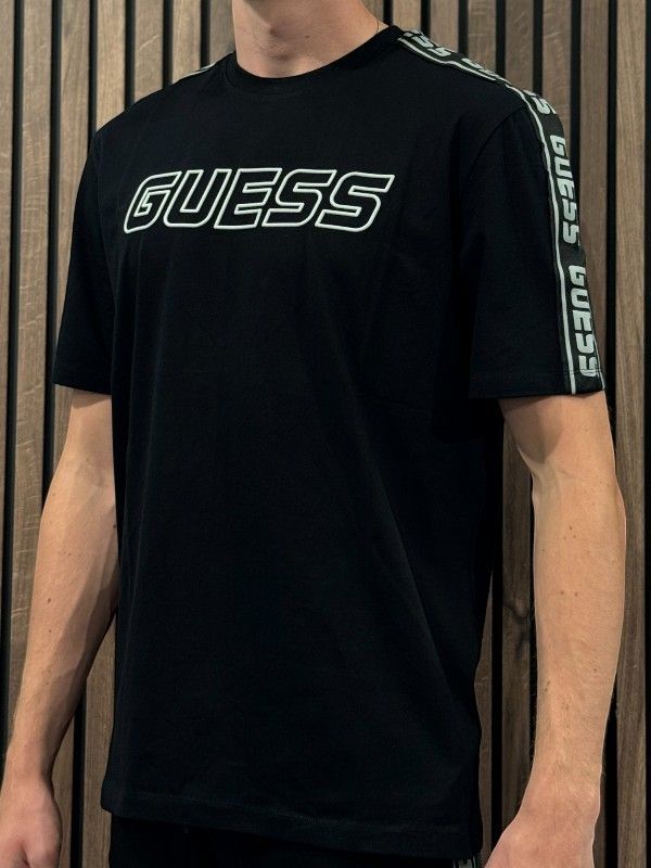 Guess Active - Arlo Cn T-shirt - Zwart