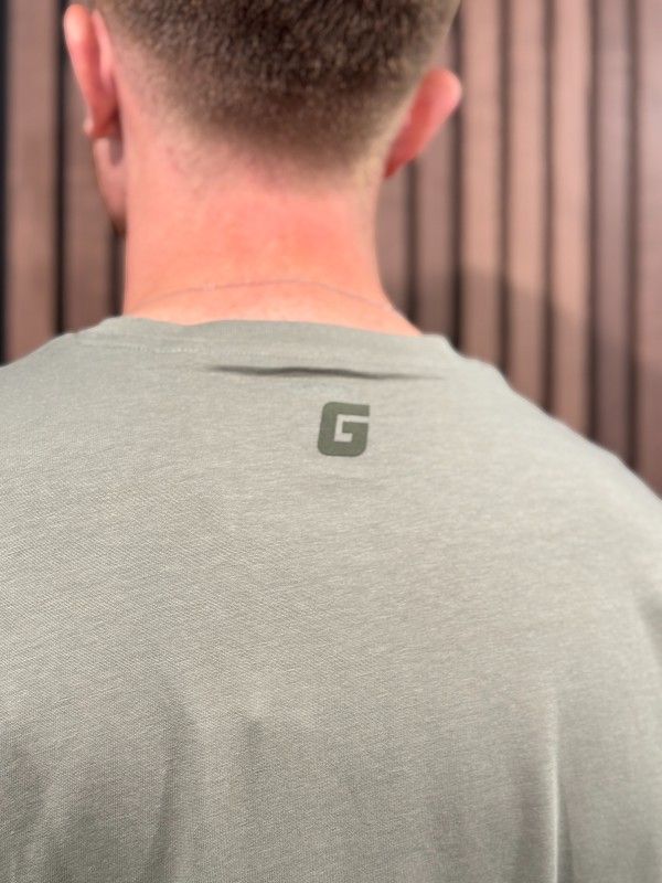 Guess Active - Azha Cn Over T-shirt - Groen