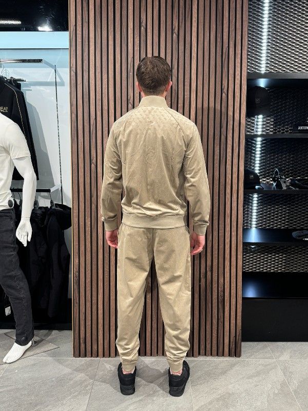 Guess Active - Cochise Full Zip Sweatshirt - Beige