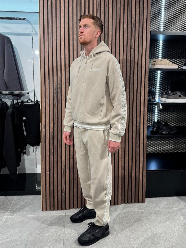 Guess Active - Finlo Zipped Hoodie - Beige
