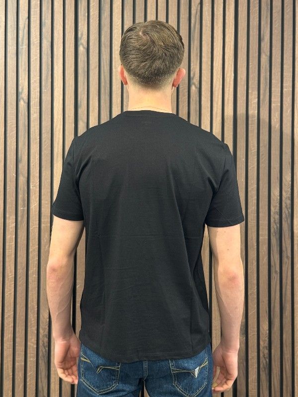 Guess Active - Maska Cn Ss T-shirt - Zwart