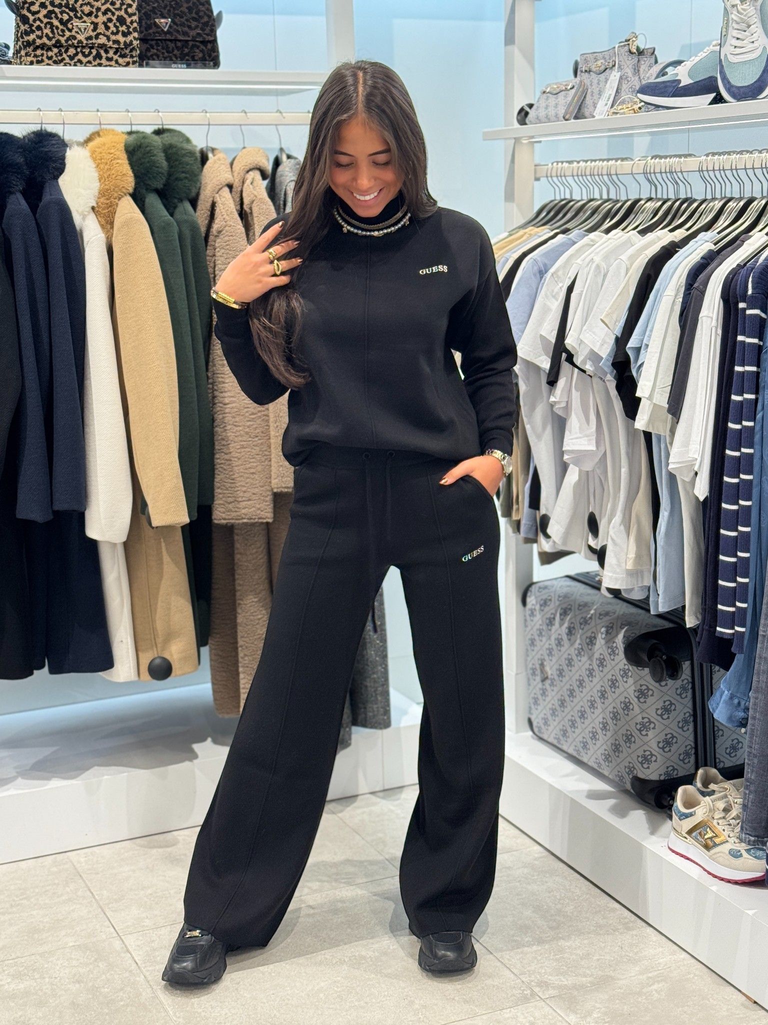 Guess Active - Ursula High Neck Sweatshirt - Zwart