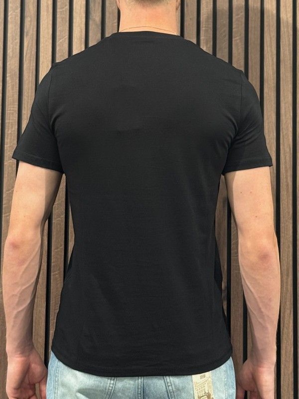 Guess - Aidy Cn Ss Tee - Zwart