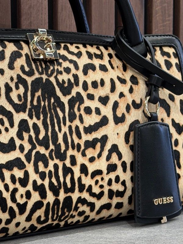 Guess - Audrey Sml Girlfriend Satchel - Bruin