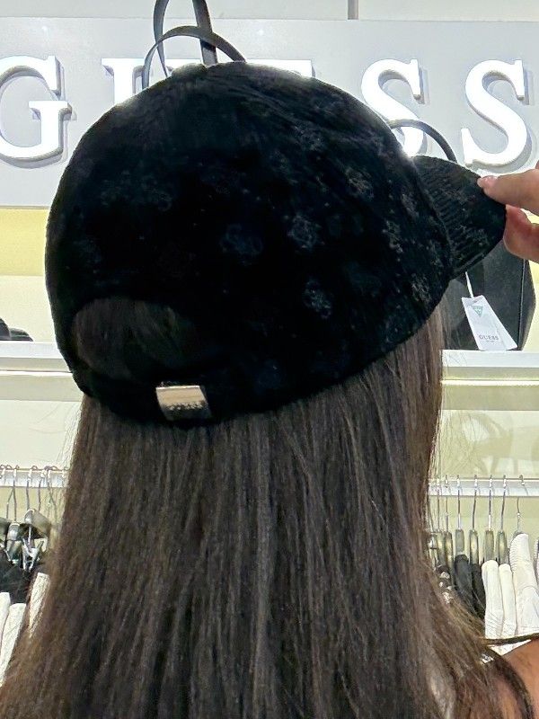 Guess - Baseball Cap - Zwart