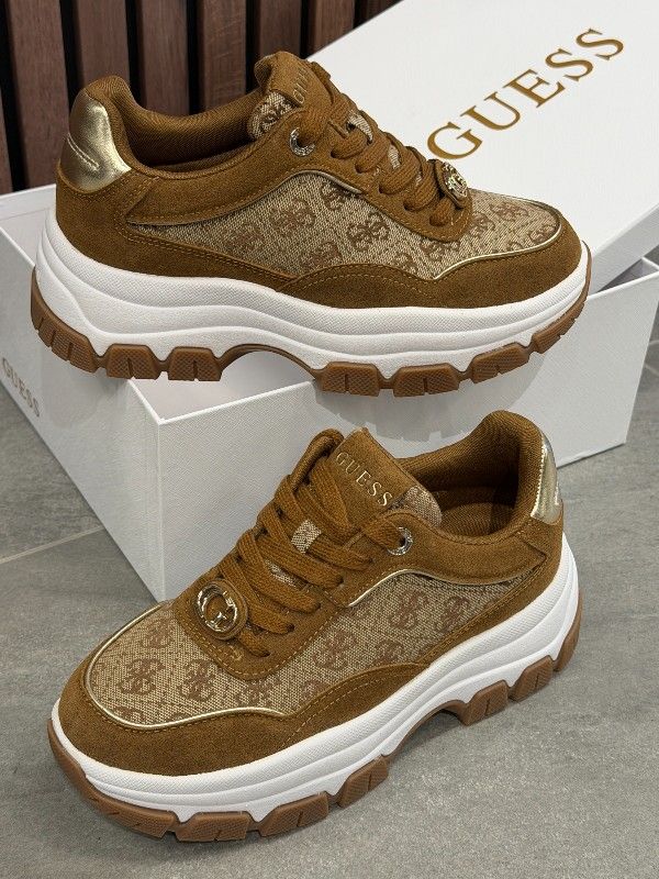 Guess - Berrett3 - Beige