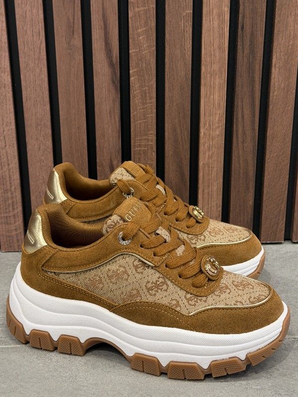 Guess - Berrett3 - Beige