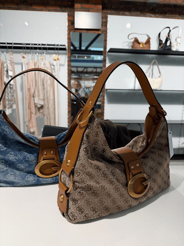 Guess - Camden Shoulder Bag - Beige