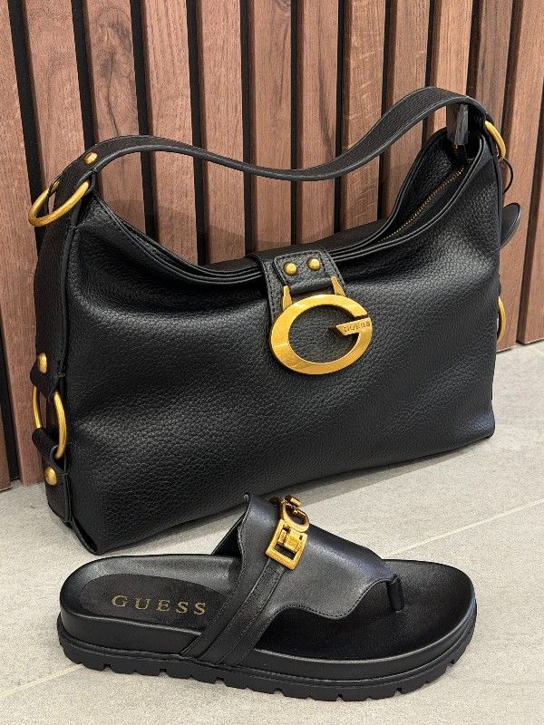 Guess - Camden Shoulder Bag - Zwart