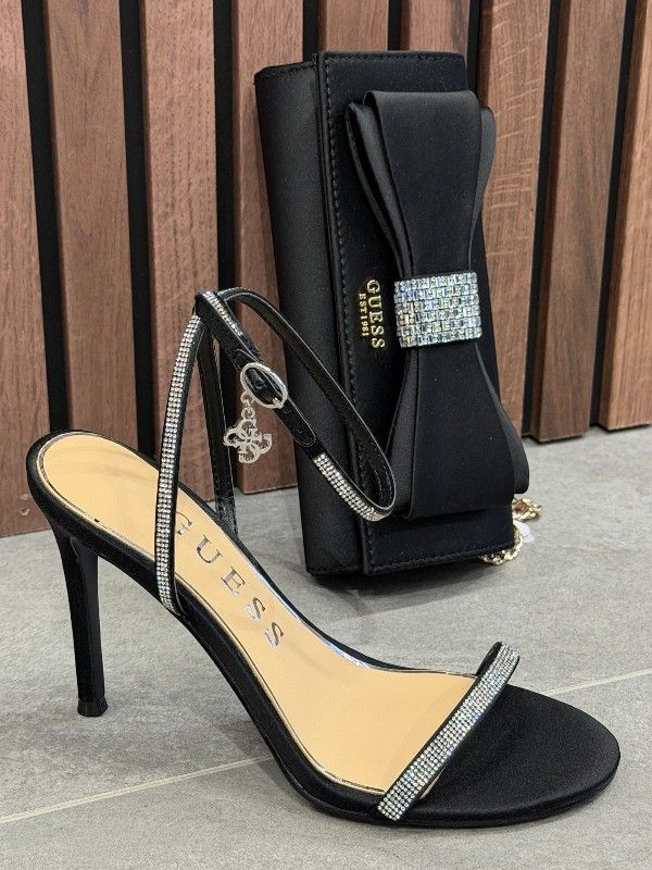 Guess - Charmer - Zwart