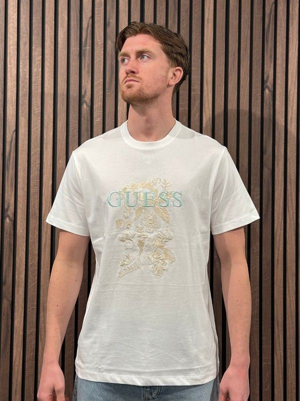 Guess - Cn Ss Logo Floreal Embro Tee - Wit