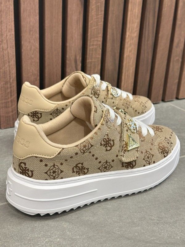 Guess - Drift2 - Beige