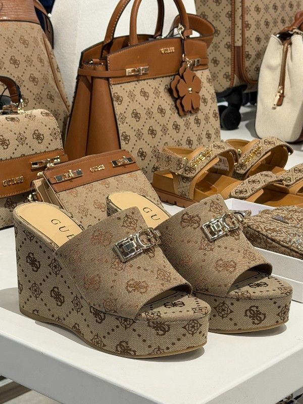 Guess - Evenza - Beige