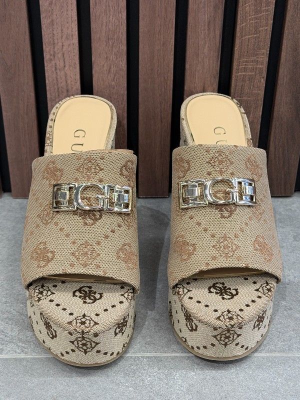 Guess - Evenza - Beige