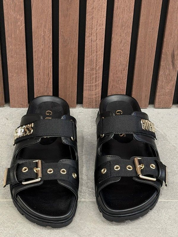 Guess - Faxona - Zwart