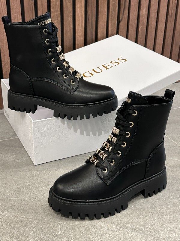 Guess - Fionaa - Zwart