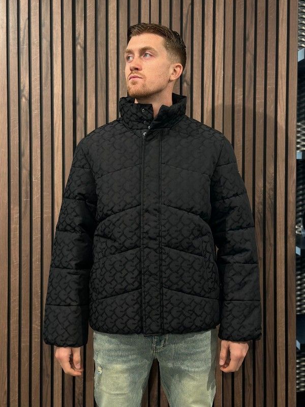 Guess - G Chain Puffa Jacket - Zwart