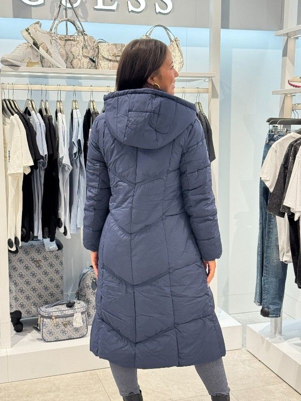 Guess - Gloria Quilted Long Puffer - Blauw