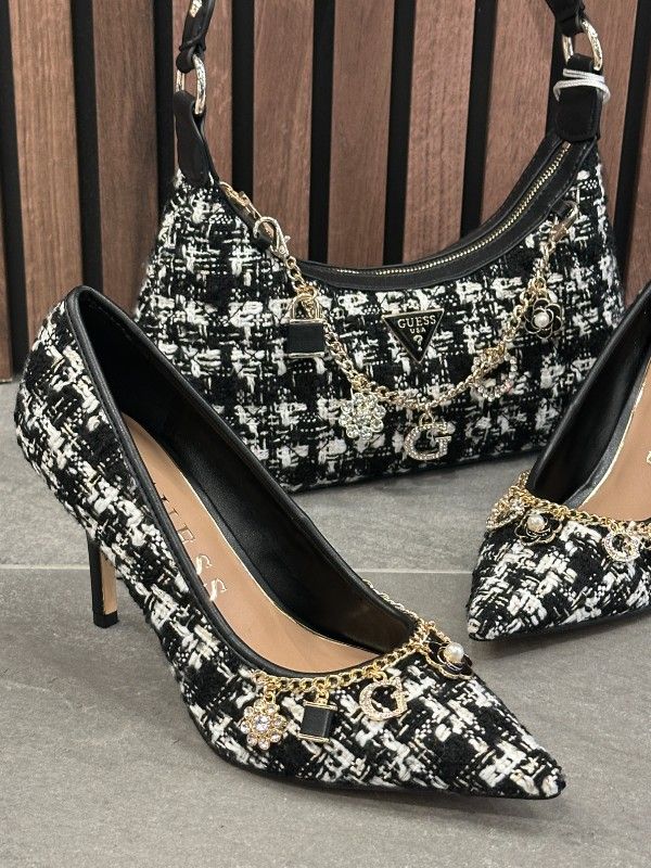 Guess - Naseenly - Zwart