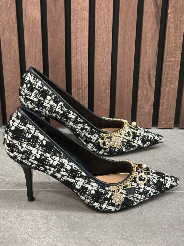Guess - Naseenly - Zwart