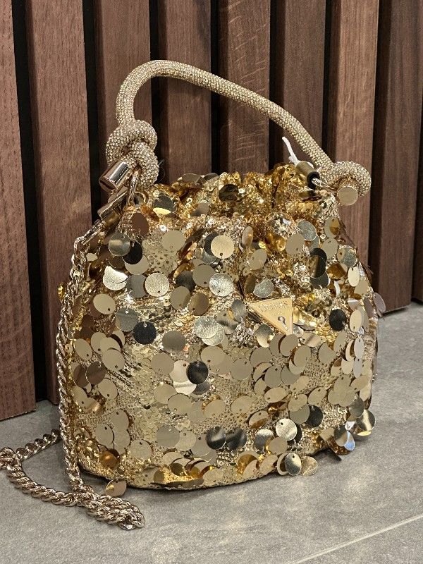 Guess - Holiday Shine Mini Pouch - Goud